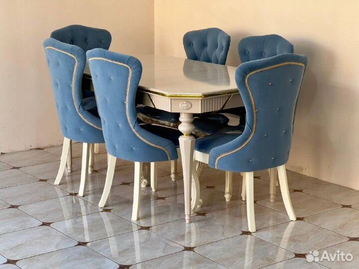 Стол и Стулья