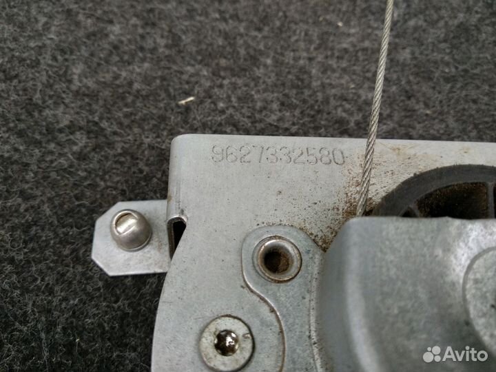 Стеклоподъёмник задний левый Пежо 206