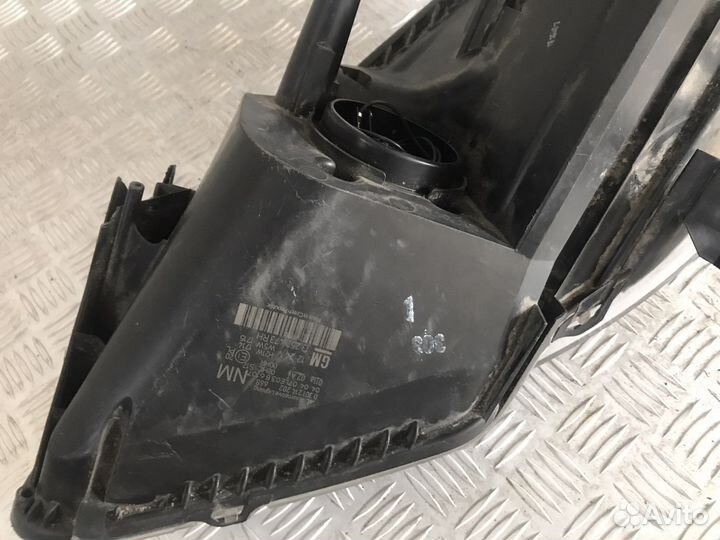 Фара правая Opel Zafira B