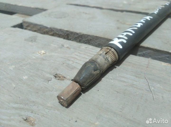 Трос стояночного тормоза задний LADA Kalina 11193