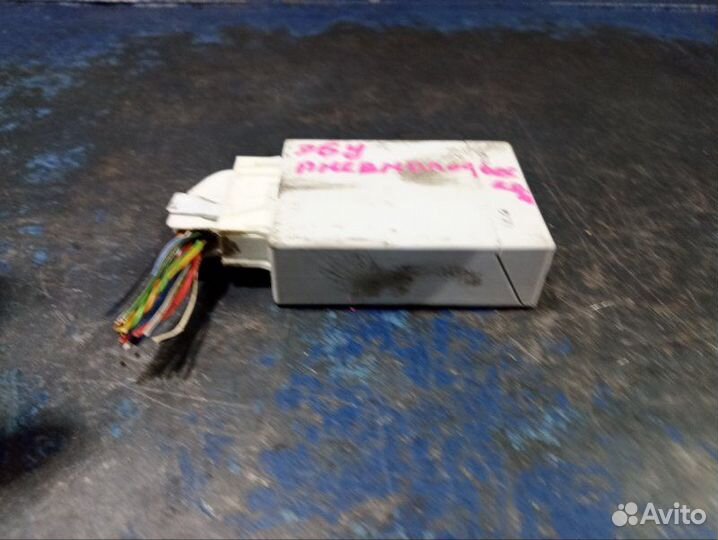 Эбу пневмоподвеской Bmw X5 E70