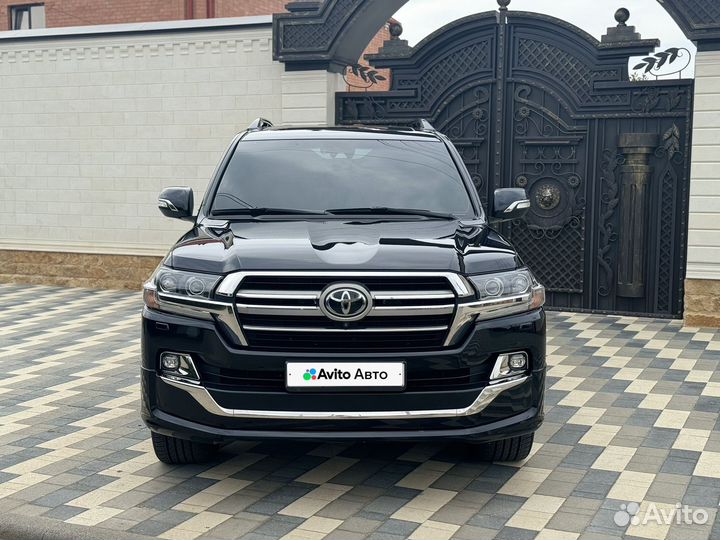 Toyota Land Cruiser 4.5 AT, 2018, 79 960 км