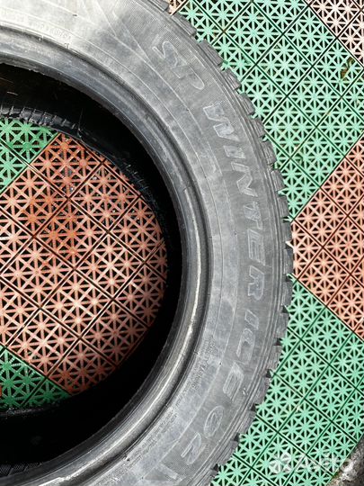 Dunlop SP Winter Ice 02 185/65 R15