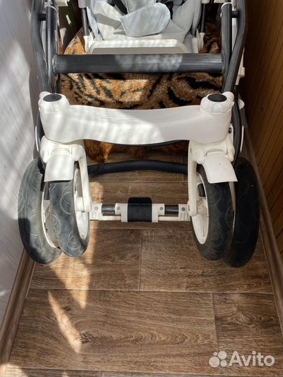 Коляска 2 в 1 adamex