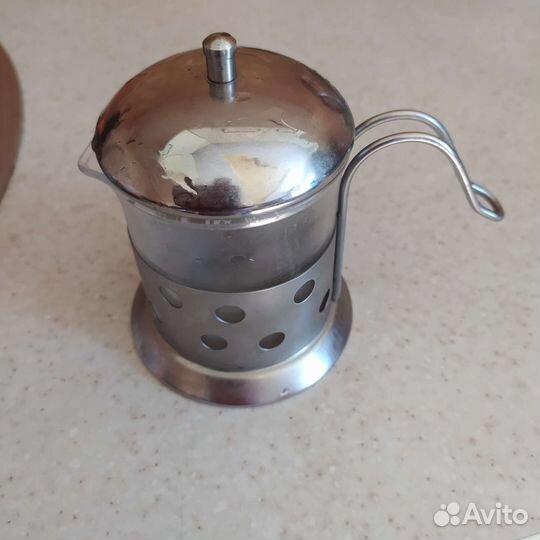 Молочник металлический