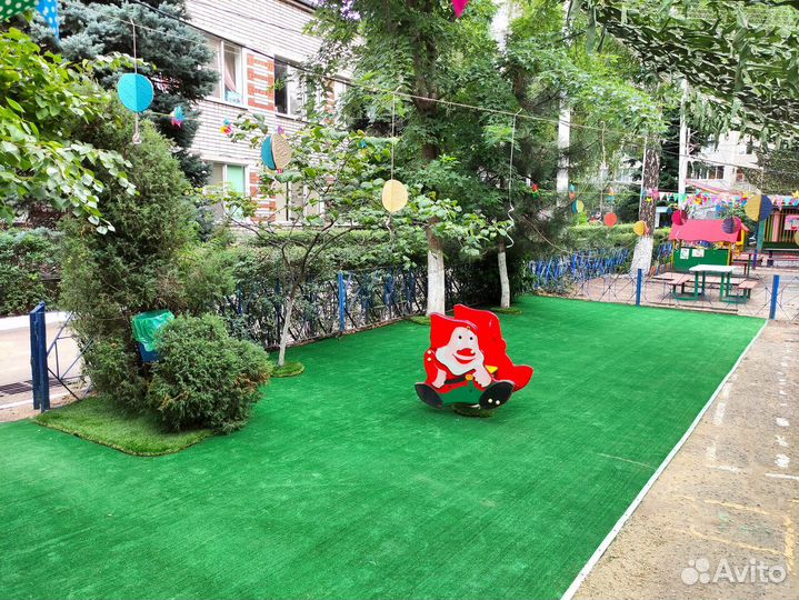 Искусственный газон, покрытие