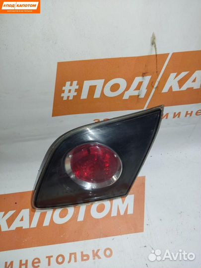Фонарь крышки багажника правый Mazda 3 BK