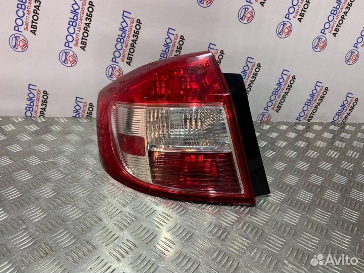 Фонарь Suzuki SX4 1