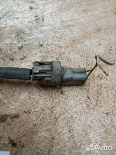 Датчик ABS передний левый Toyota Corona AT211 7AFE