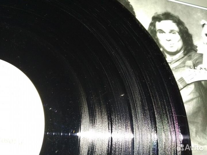 LP Van Halen - Women And Children First