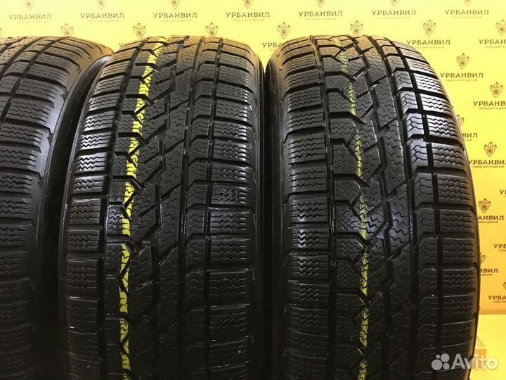 Kumho I'Zen RV KC15 225/60 R17 99H