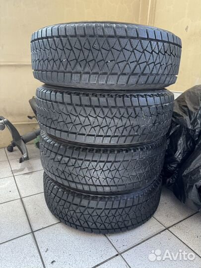 Зимние колеса Bridgestone 225/65/R17