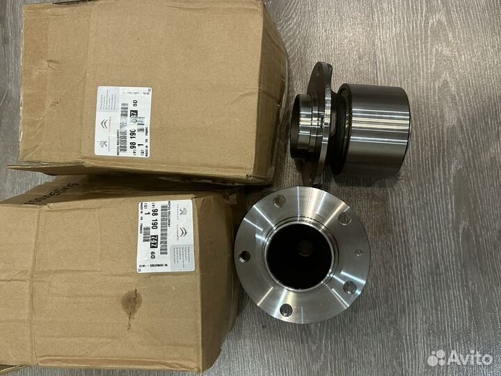 Задняя ступица в сборе с подшипником Peugeot