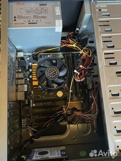Intel Core i3/8Gb/320Gb