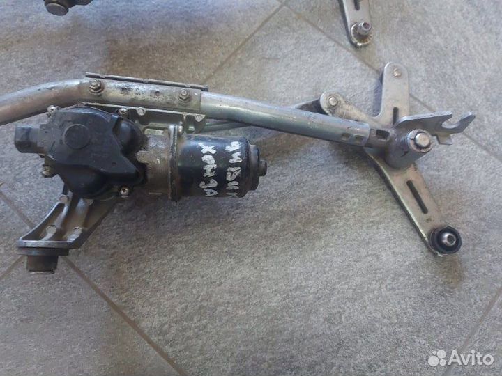 Трапеция стеклоочистителя Honda Cosmo