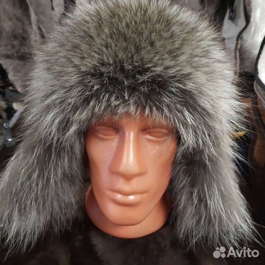 Меховая шапка