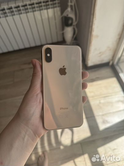 iPhone X, 64 ГБ