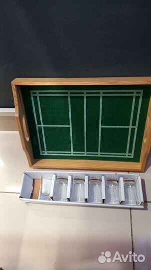 Поднос со стопками