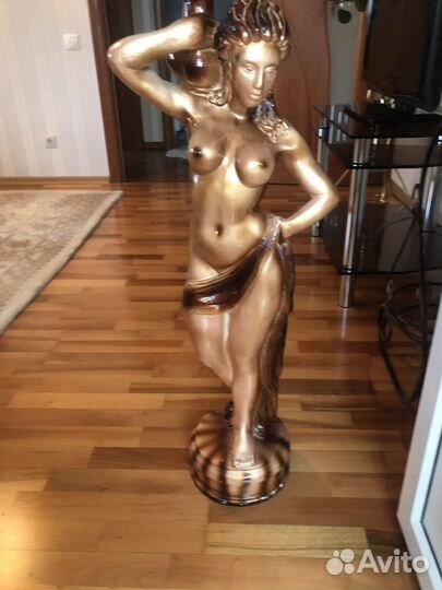 Гипсовая скульптура