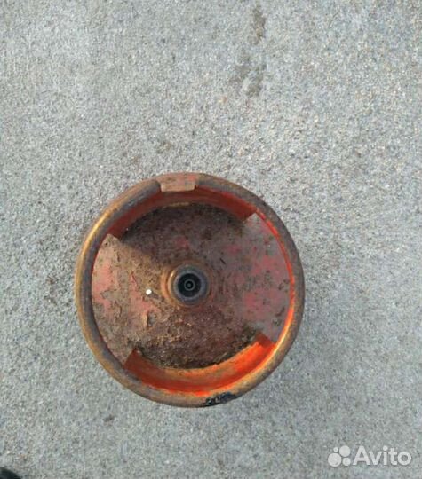 Газовый баллон на 3.5 литра б.у