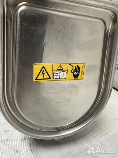 Компрессор кондиционера Mercedes 223 206 254