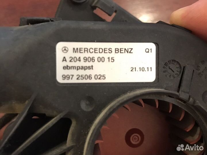 Вентилятор охлаждения Мультимедиа mercedes