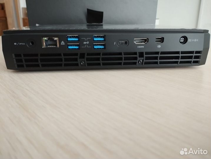 Intel nuc 11 PHK i7C006 i7-1165G7 RTX 2060