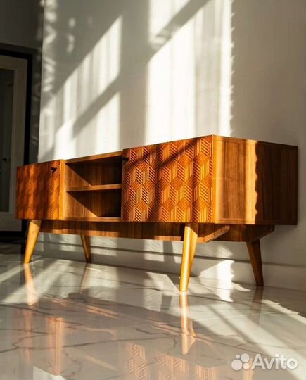 Тумба под тв 150 см, 180 см