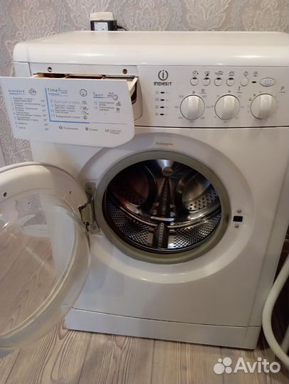 Стиральная машина indesit