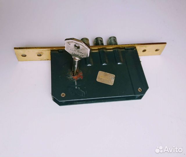 Замок для двери Fayn, трёхпалый