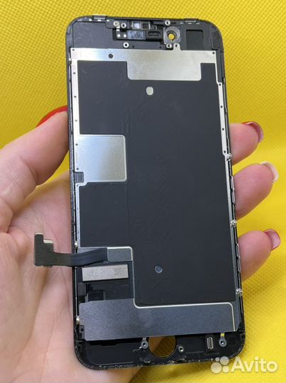 Дисплей на iPhone 8/Se2020