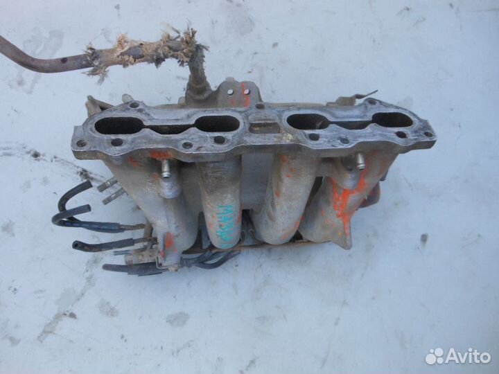 Коллектор впускной для Mazda 626 (GE) 1992-1997