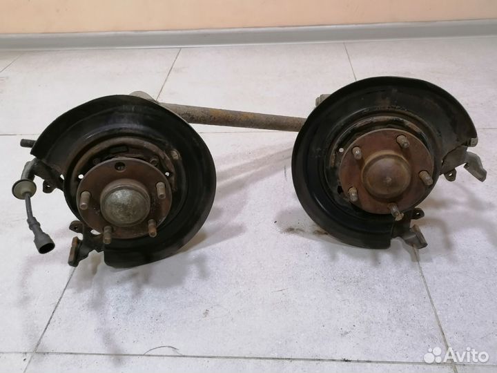 Кулак поворотный Chrysler Concorde задний 1998-04