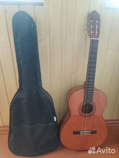 Гитара yamaha c40