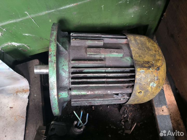 Электродвигатель 380 11 квт и 7,5 квт