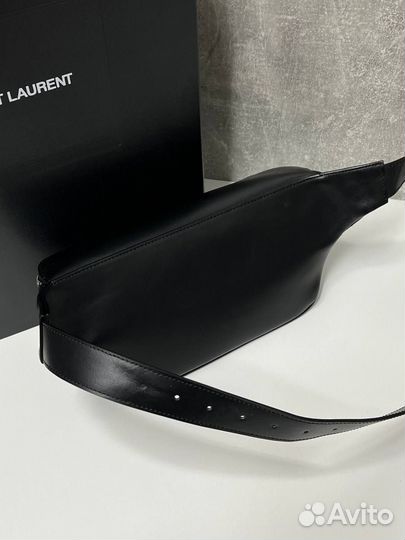 Сумка Saint Laurent Grain De Poudre Monogram