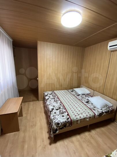 Комната 15 м² в 4-к., 1/2 эт.