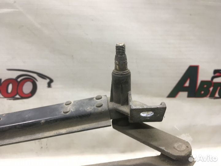 Трапеция дворников Audi 100 C3