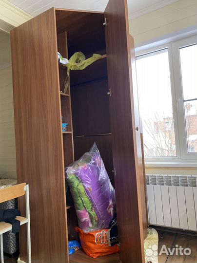 Угловой шкаф