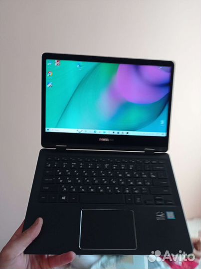 Ноутбук Samsung 9Spin