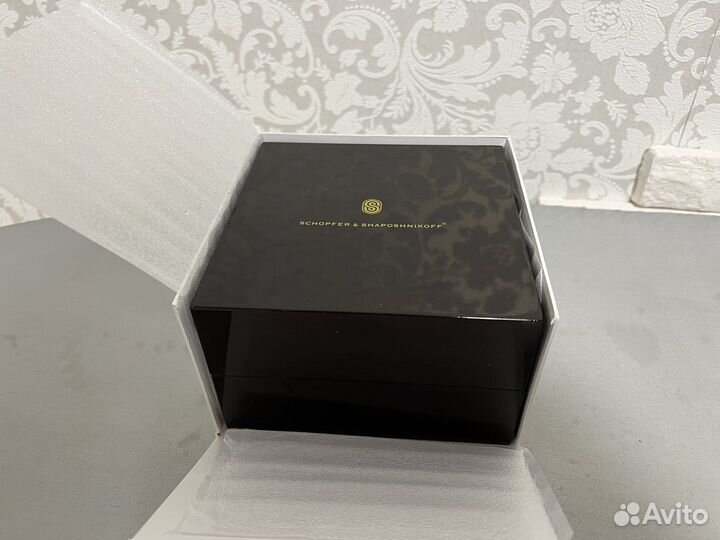 Галстук, запонки