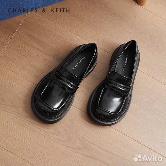 Лоферы Charles & Keith