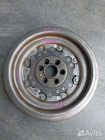 Двухмассовый маховик 1.4 tsi BLG,BMY