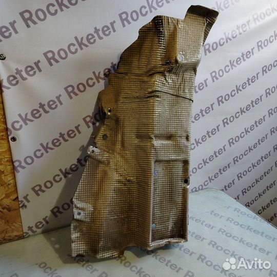 Тепловой экран Renault Duster H4MD430 2016