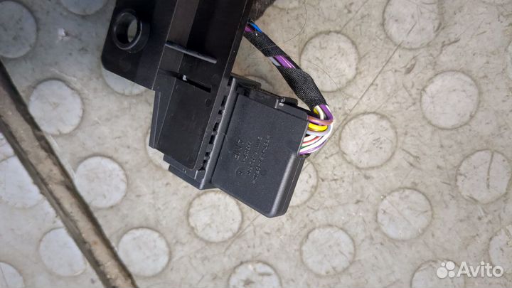 Подлокотник BMW 7 E65, 2007