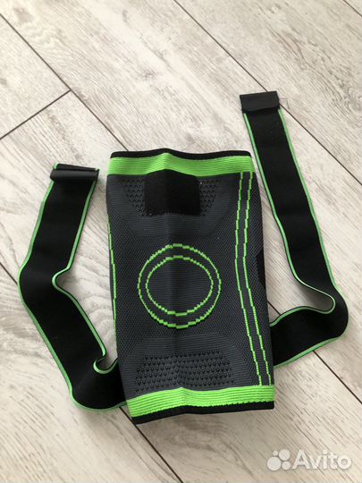 Наколенник