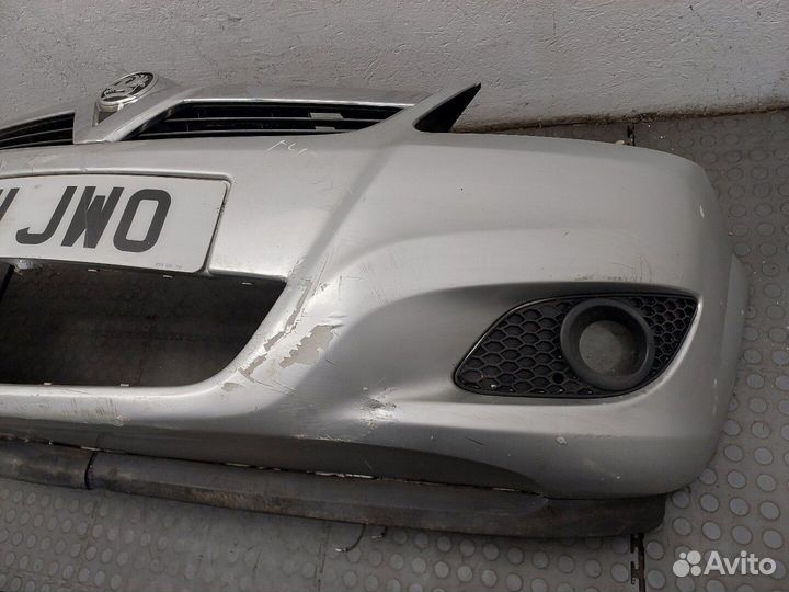 Бампер передний Opel Zafira B