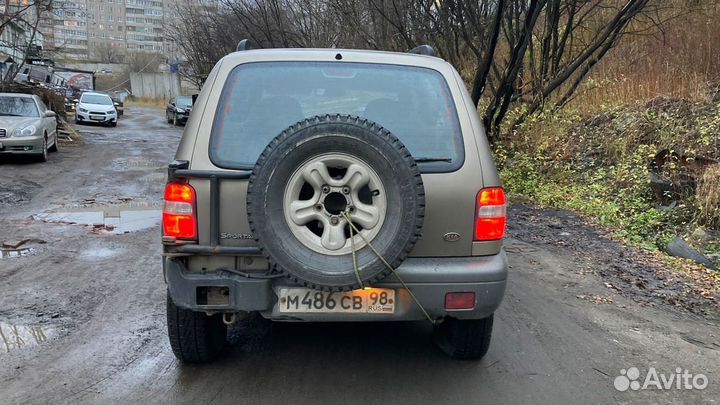 Разбор Kia Sportage 1 2.0 FE МКПП 4WD запчасти