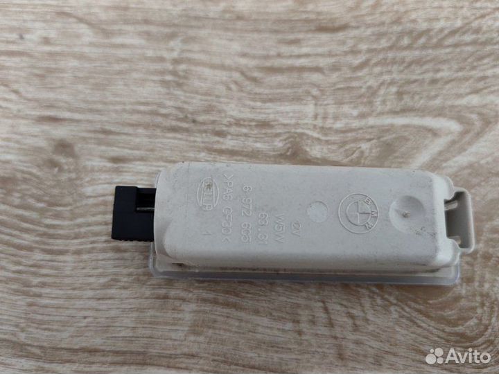 Плафон подсветки багажника задний левый Bmw X5 E70