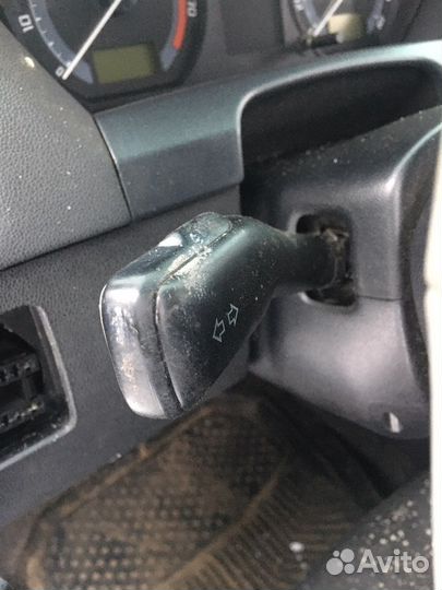 Подрулевой переключатель на Skoda Fabia 1